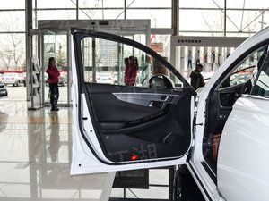 車貸是按年利率還是月利率